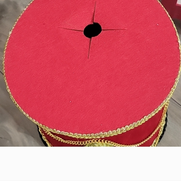 Red Velvet Jeweled Soldier Hat Christmas Tree TopperGold Chain - Picture 5 of 6